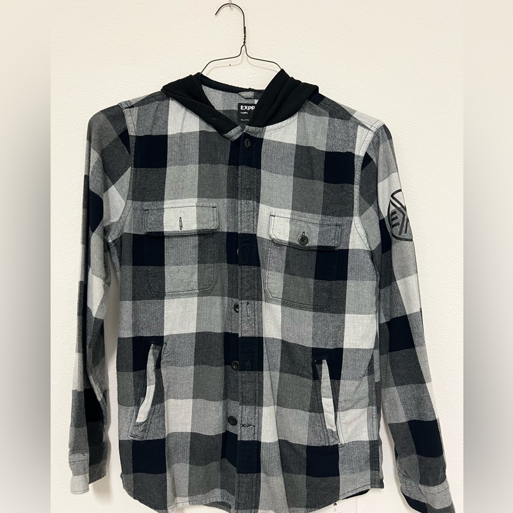 Flannel Hoodie Button Down. Great for layering! Express Men’s Medium. Like New!